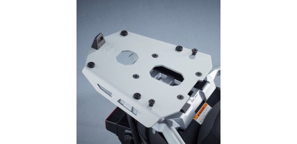 SOPORTE PARA BAUL DE PLASTICO 56L V-STROM 650