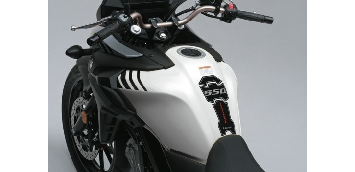 PROTECTOR DE DEPOSITO V-STROM 650 2017-2025 PROTECTOR DE DEPOSITO V-STROM 650 2017-2025
