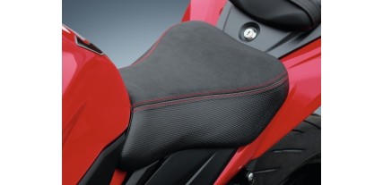 SUZUKI GSX-S750L7 DRIVER SEAT