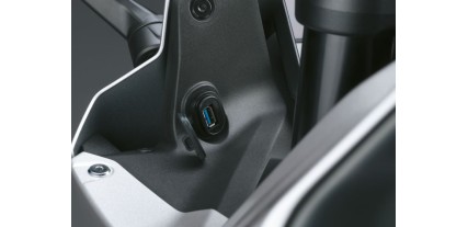 PUERTO USB GSX-8R
