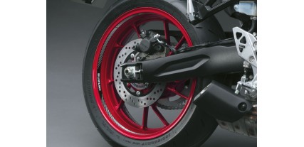 ADHESIVO LLANTA NEGRO GSX-8R/S