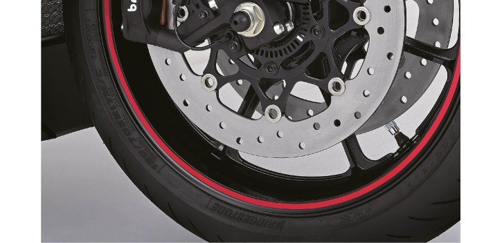 ADHESIVO LLANTA 17" ROJO