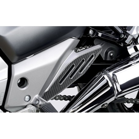 FOOTREST PROTECTOR (CARBON FIBER EFFECT) GW250