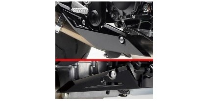 CARENADO INFERIOR NEGRO BRILLO GSR750