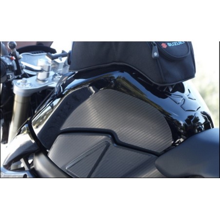 PROTECTOR LATERAL DE DEPOSITO GSR750 CARBONO