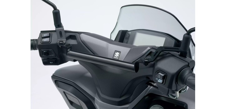 handlebar brace for accessory adapter