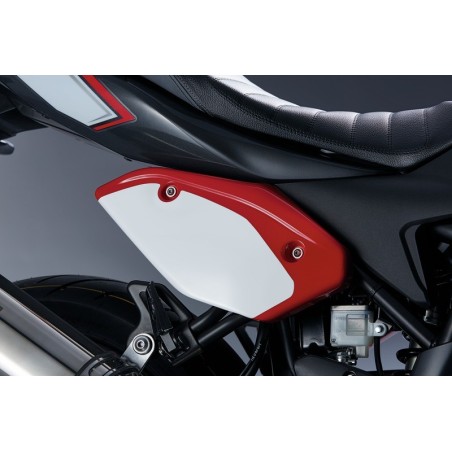 PORTA NUMERO LATERAL NEGRO BY SUZUKI SV 650